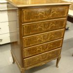 877 2684 CHEST OF DRAWERS